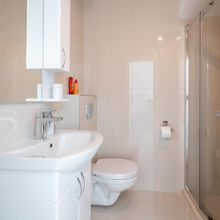 The Golden Luxury Apartments - Deluks Apartman Tipa "Suite" s Terasom i Pogledom na More - 10