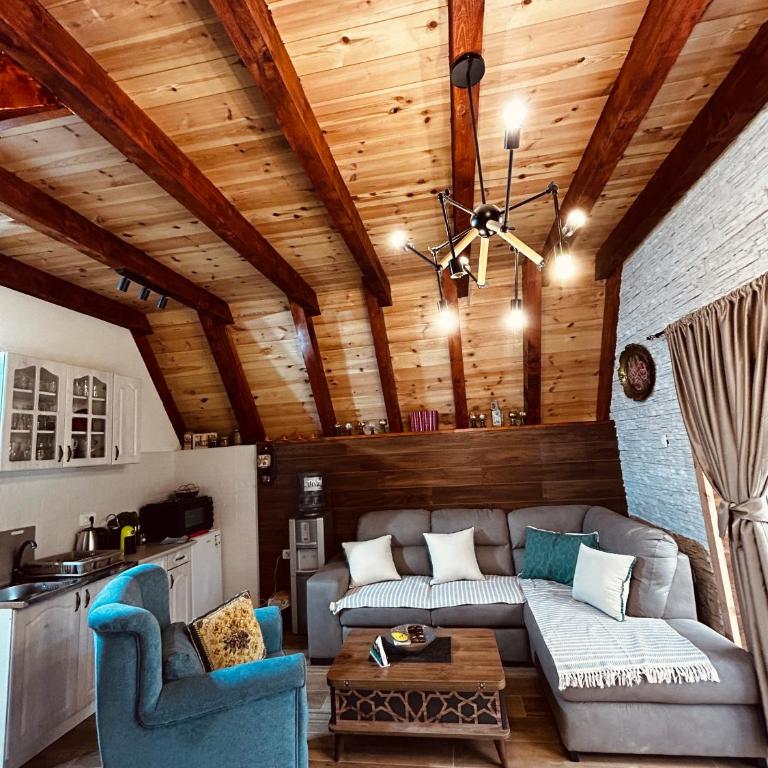 Runolist Chalet - Three-Bedroom House - 48