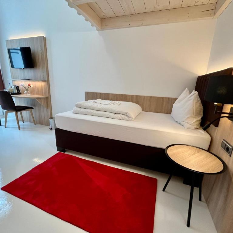 Adlzreiter City Pension - Zweibettzimmer mit Gemeinschaftsbad - 10