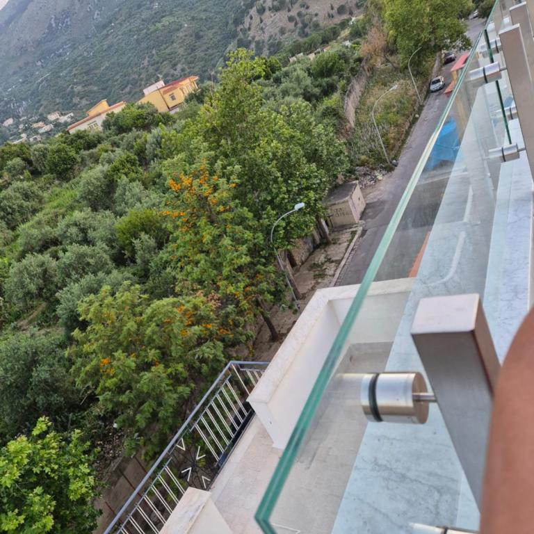 Panoramica Via Villa - Studio mit Terrasse - 9