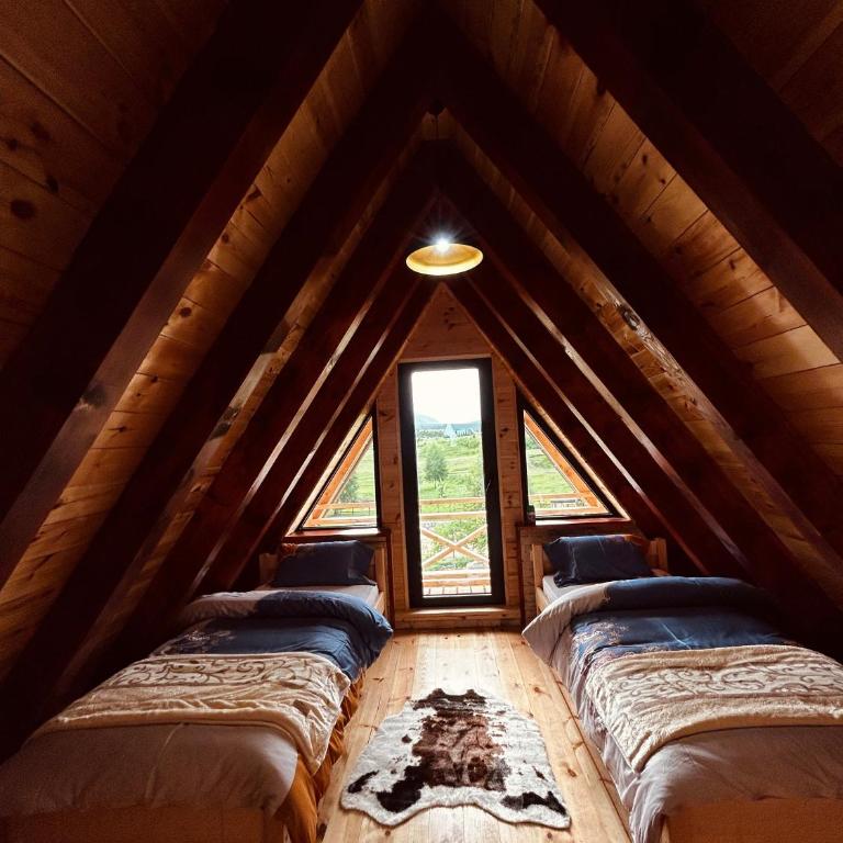 Runolist Chalet - Three-Bedroom House - 34
