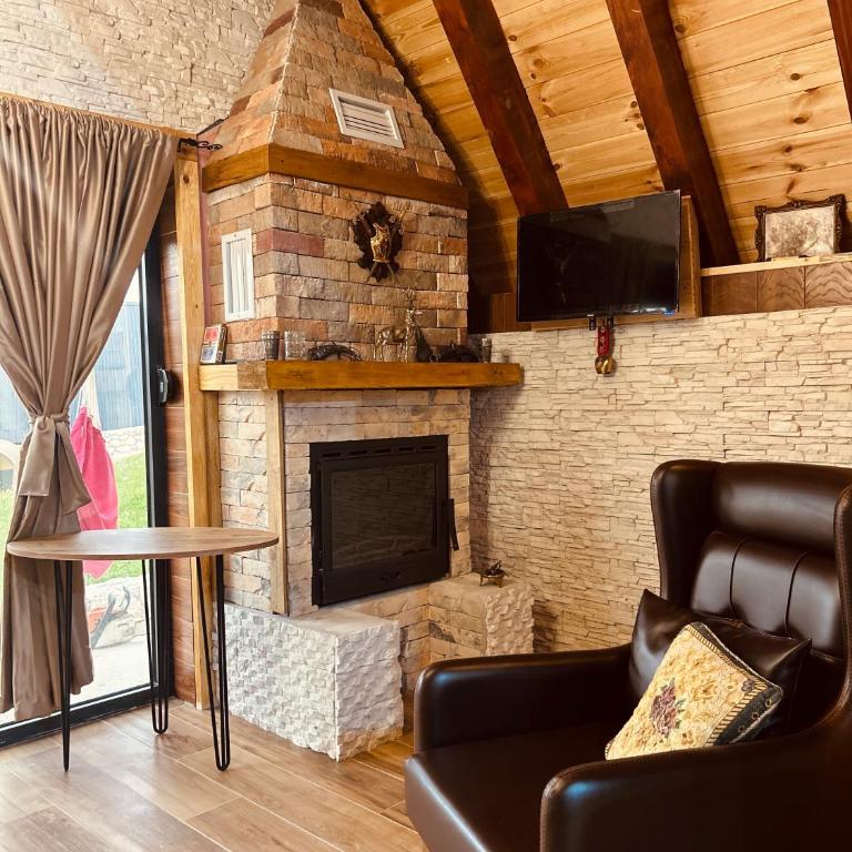Runolist Chalet - Three-Bedroom House - 21