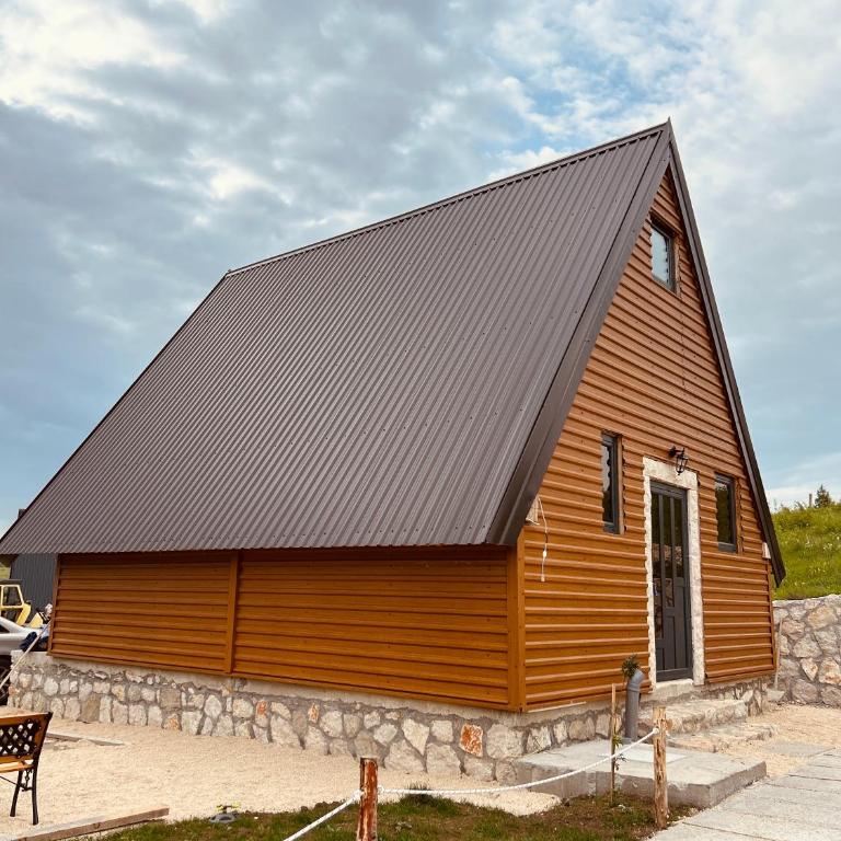 Runolist Chalet - Three-Bedroom House - 20