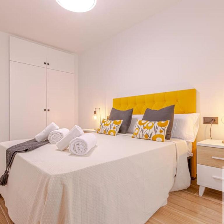 wonderful apartment in benalbeach - One-Bedroom Apartment - 19
