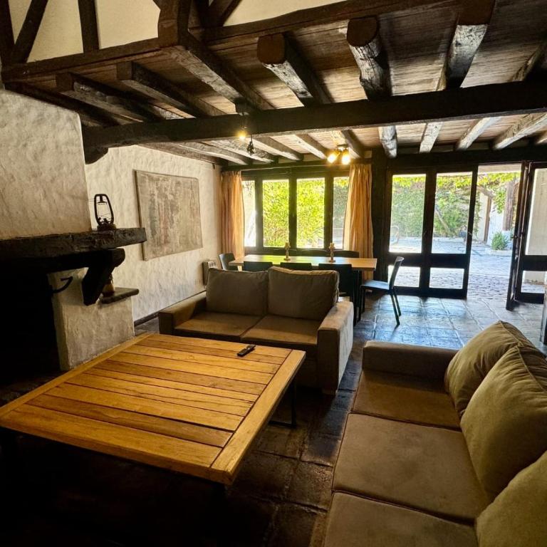 CASA LINIERS - Centro de Mendoza - Barrio Bombal - Four-Bedroom House - 6