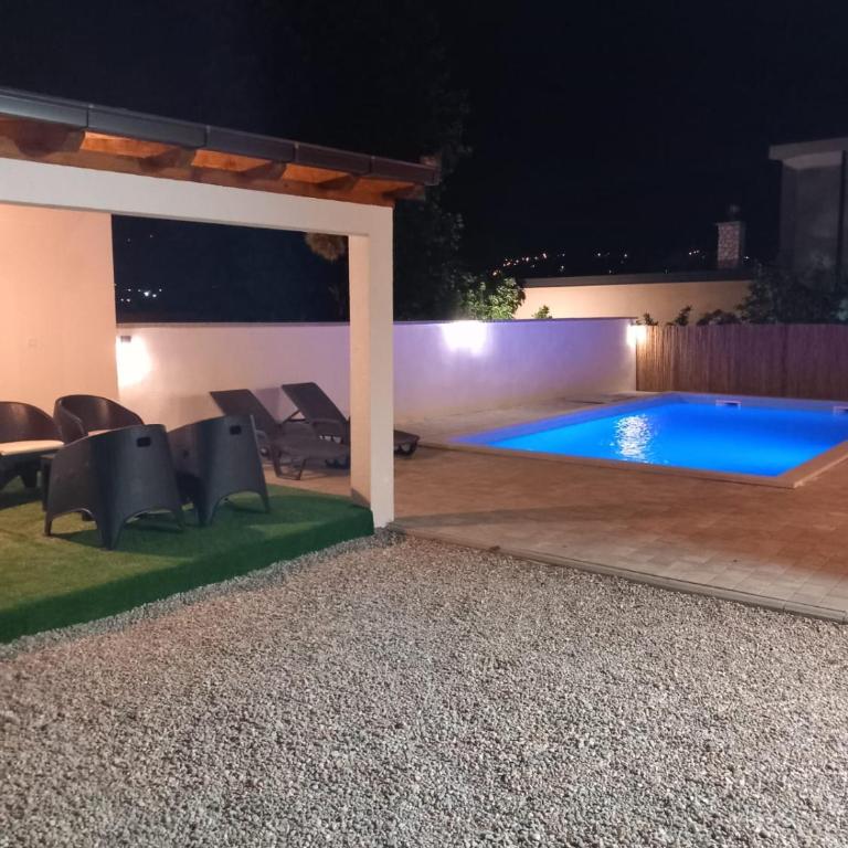 Portofino Guest House Blagaj - One-Bedroom House - 2