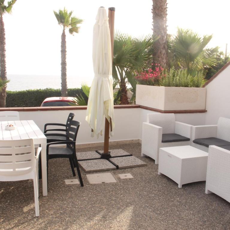 Residence Mare Azzurro - Appartamento - Piano Terra - 13