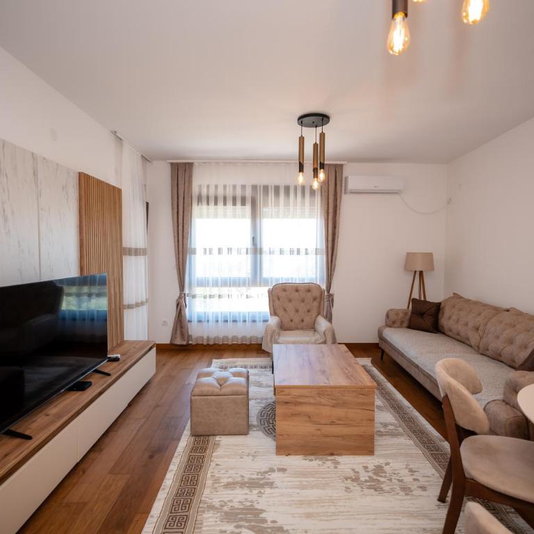 LUST PREMIUM Apartments III - Superior Apartment with Balcony - 1