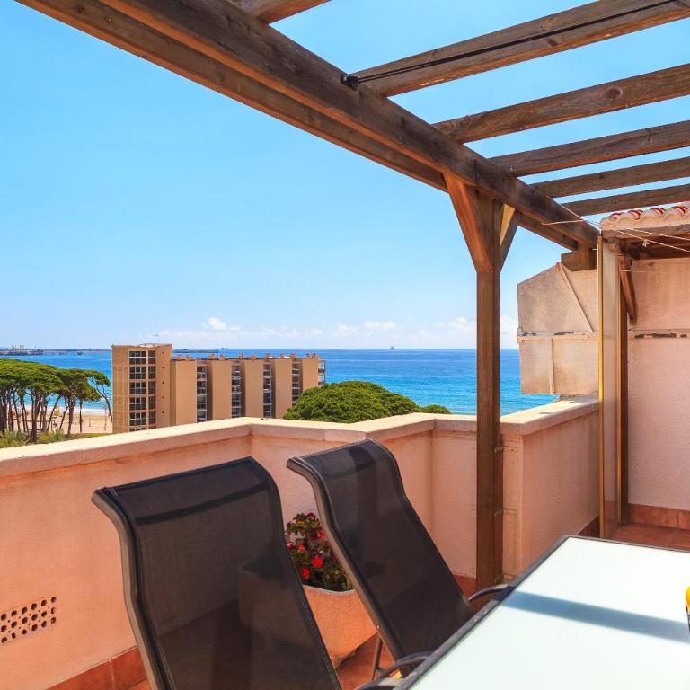 Neia Apartment Planet Costa Dorada - Two-Bedroom Apartment - 2