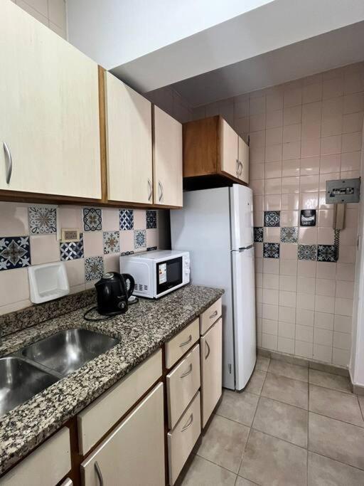 Departamento céntrico en Neuquén - Apartamento de 1 dormitorio - 9