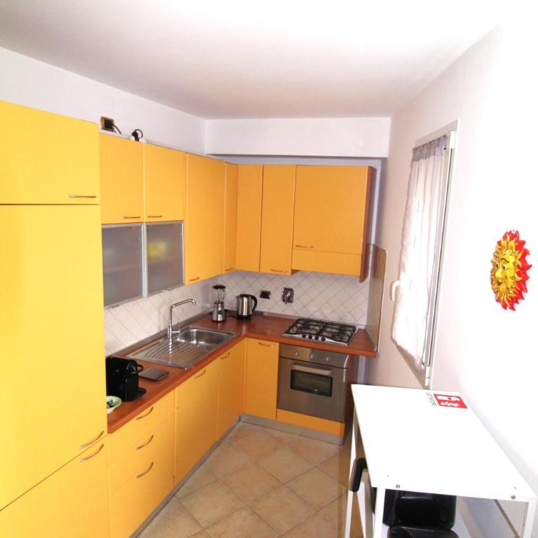 La Pace, il Sole, il Mare - Sanremo Casa Indipendente vista mare, posto auto privato, ampio spazio esterno attrezzato, a pochi minuti dalle spiagge - One-Bedroom House - 6
