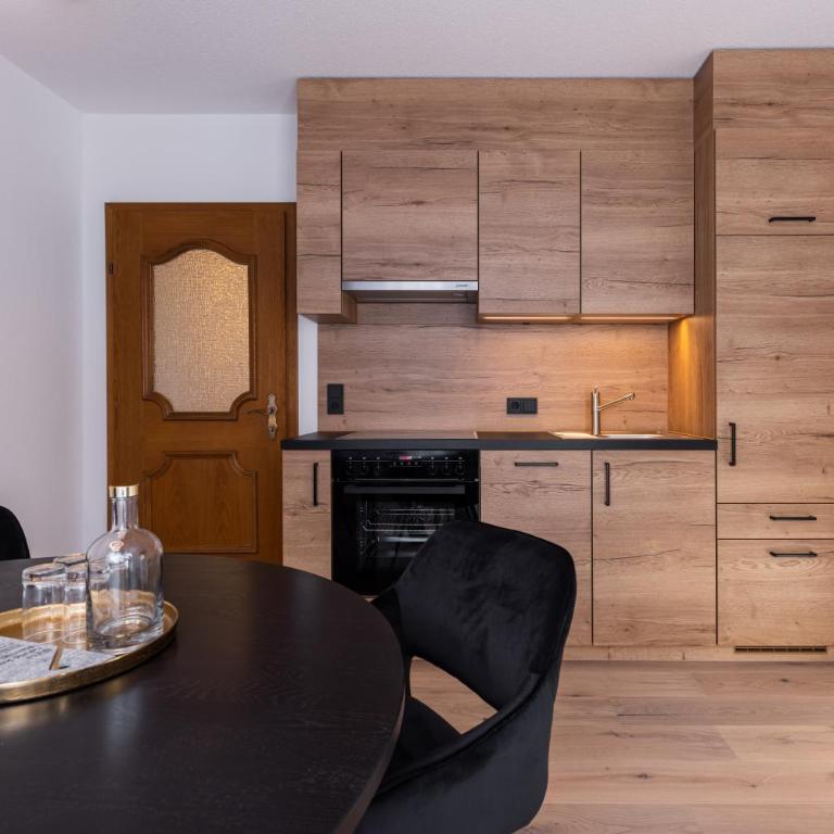 Quality Hosts Arlberg - AFOCH FEI - das Landhaus I SOMMERKARTE PREMIUM - Apartment mit 2 Schlafzimmern - 32
