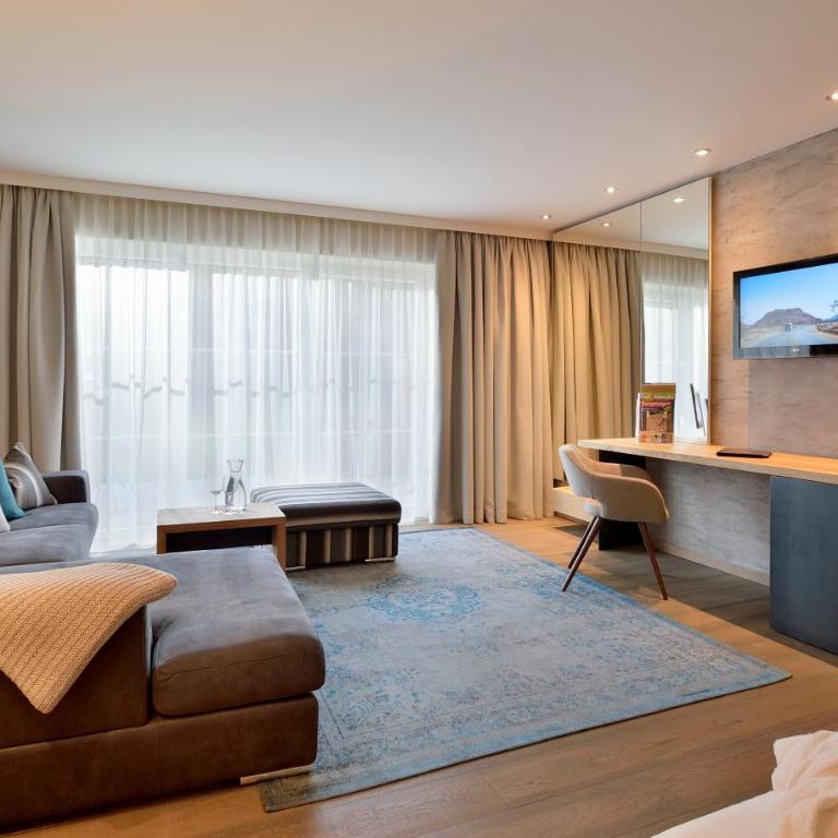 Familienparadies Sporthotel Achensee - FAMILIES ONLY - Superior Bambini Suite Mickey - 7