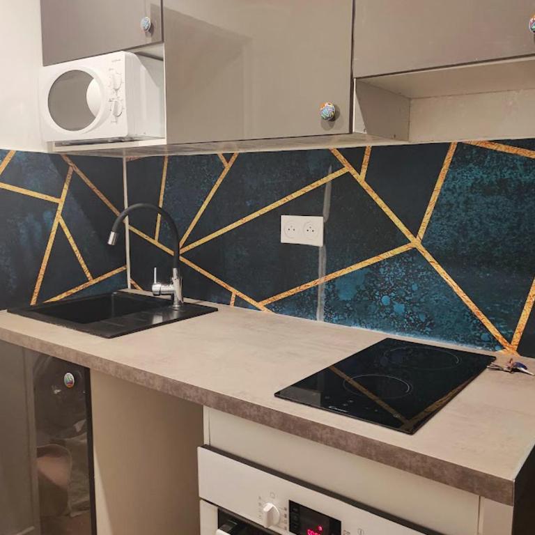 La Perle Bleue, 100 m de la plage, parking, wifi - Appartement - Vue sur Mer - 7
