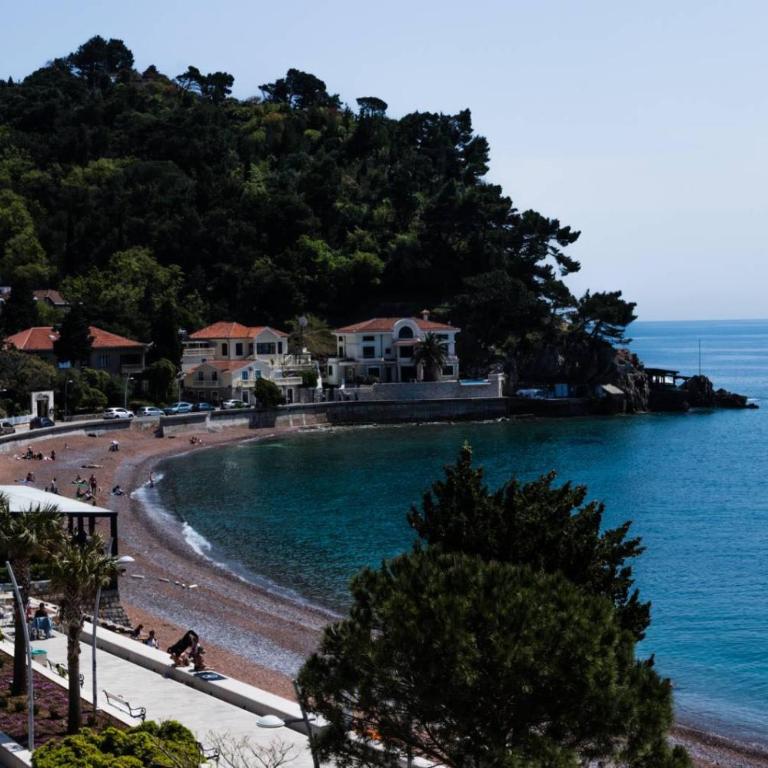 Seafront Apartments Petrovac - Deluxe One-Bedroom Apartment with Ocean View - 6