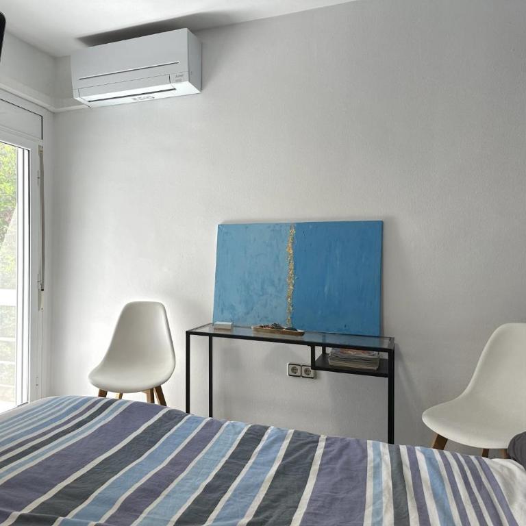 LETS HOLIDAYS House beach in Cala Salions - Casa - 27