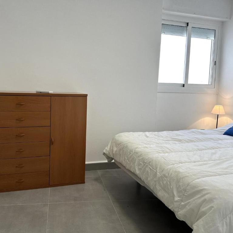 LETS HOLIDAYS House beach in Cala Salions - Casa - 33