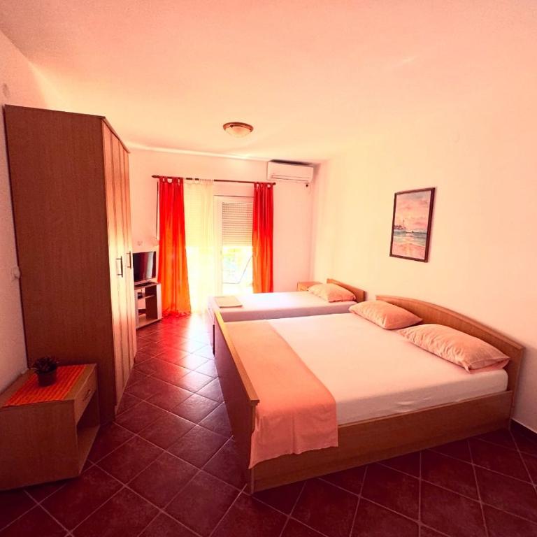 Guesthouse MB Knezevic - Studio - 4