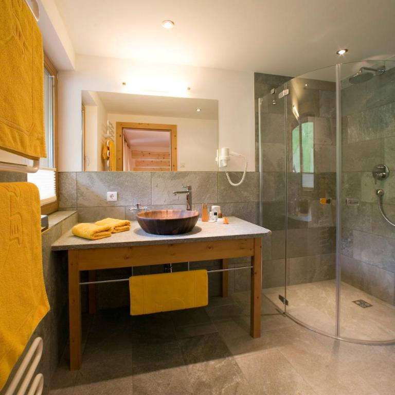 Natur- & Wanderhotel Tuxertal - Bergzimmer - 3