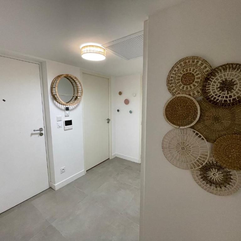 Superbe appart neuf centre ville 6 personnes calme avec jardin - Apartment mit 3 Schlafzimmern - 17