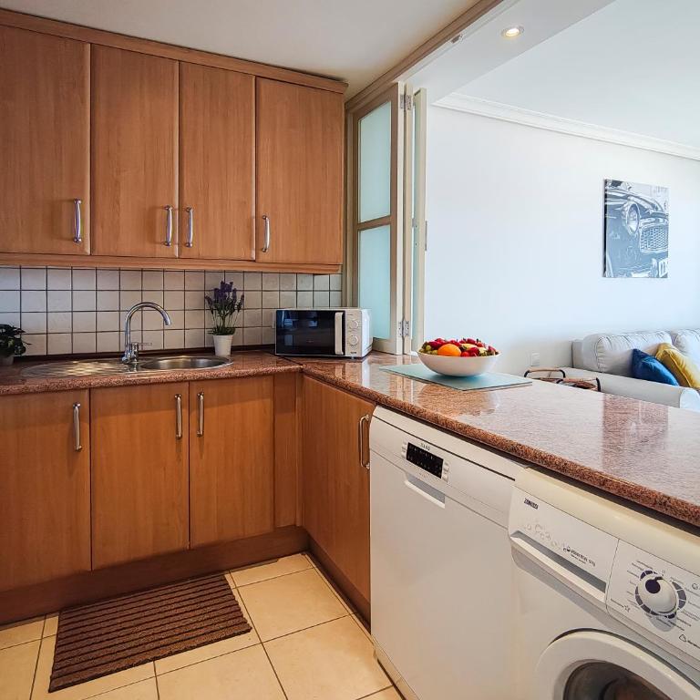 Top Floor Best Ocean View - Swimming pool - Apartamento de 2 dormitorios con terraza y vistas al mar - 11
