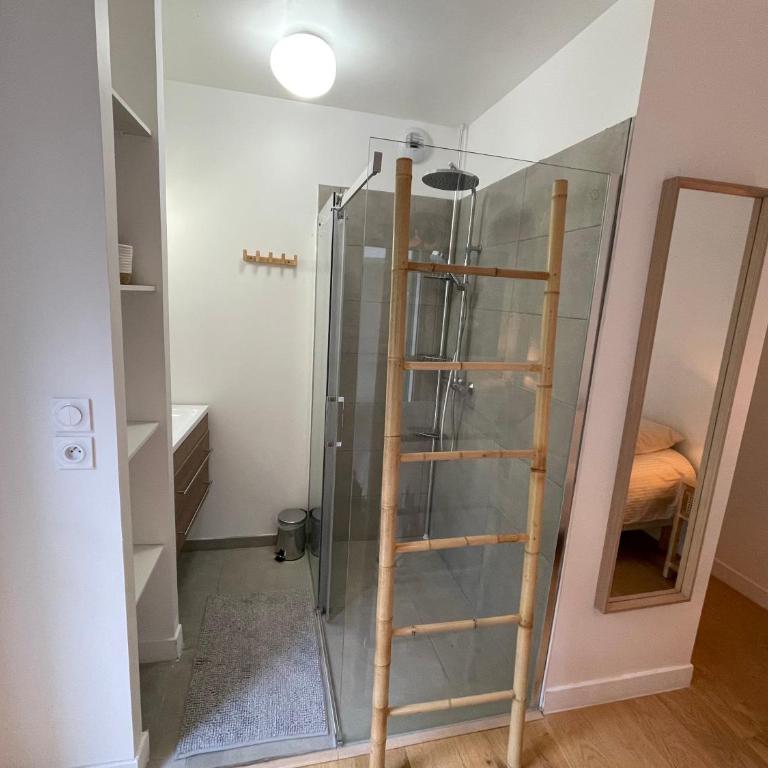 Superbe appart neuf centre ville 6 personnes calme avec jardin - Apartment mit 3 Schlafzimmern - 15