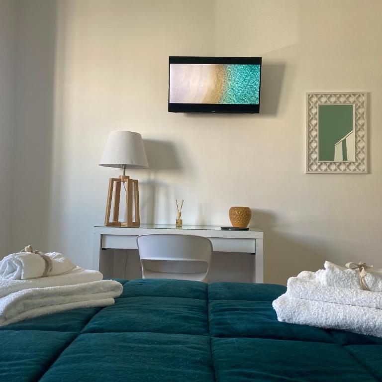 B&B Campus Suites Bari - Quadruple Room with Private External Bathroom - 4