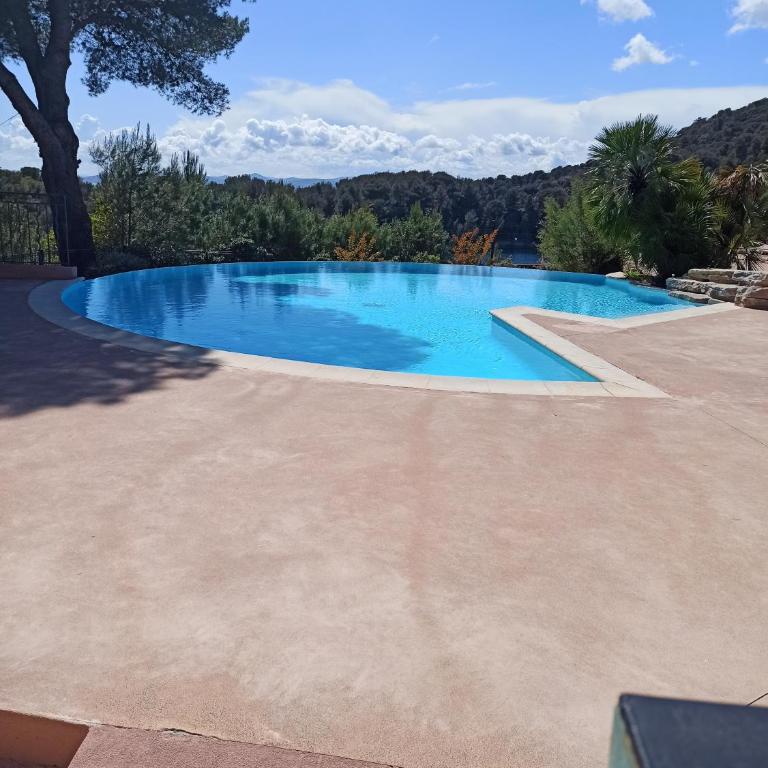 Appartement familial avec piscine, proche mer et lac - Two-Bedroom Apartment - 2