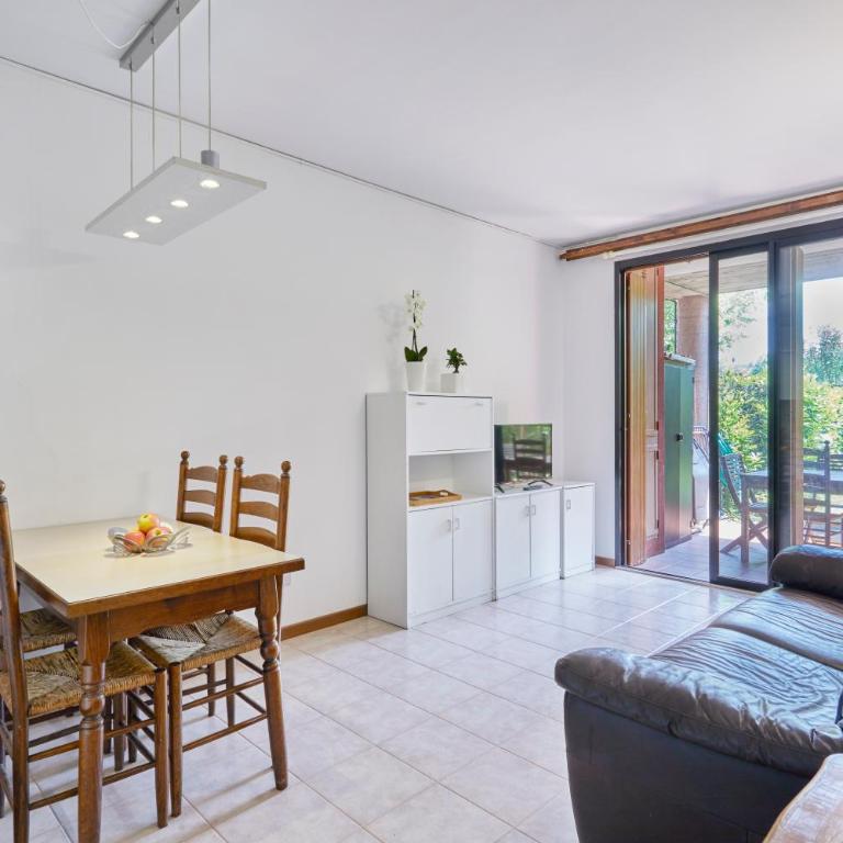 Oasi del relax - 100mt lake - wonderful apartment with private garden and pool - Appartamento con 1 Camera da Letto - 3