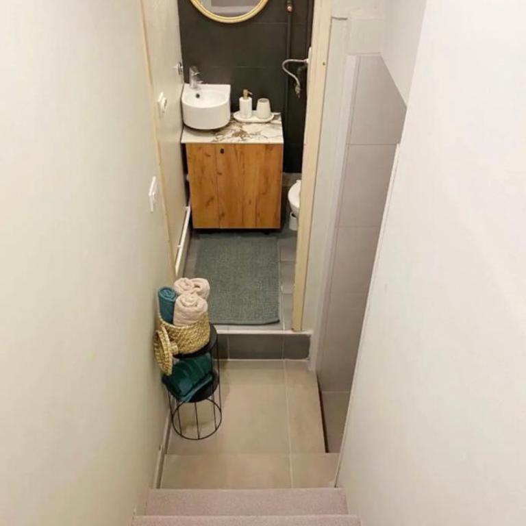 Lovely one bedroom apartment - One-Bedroom Apartment - 2