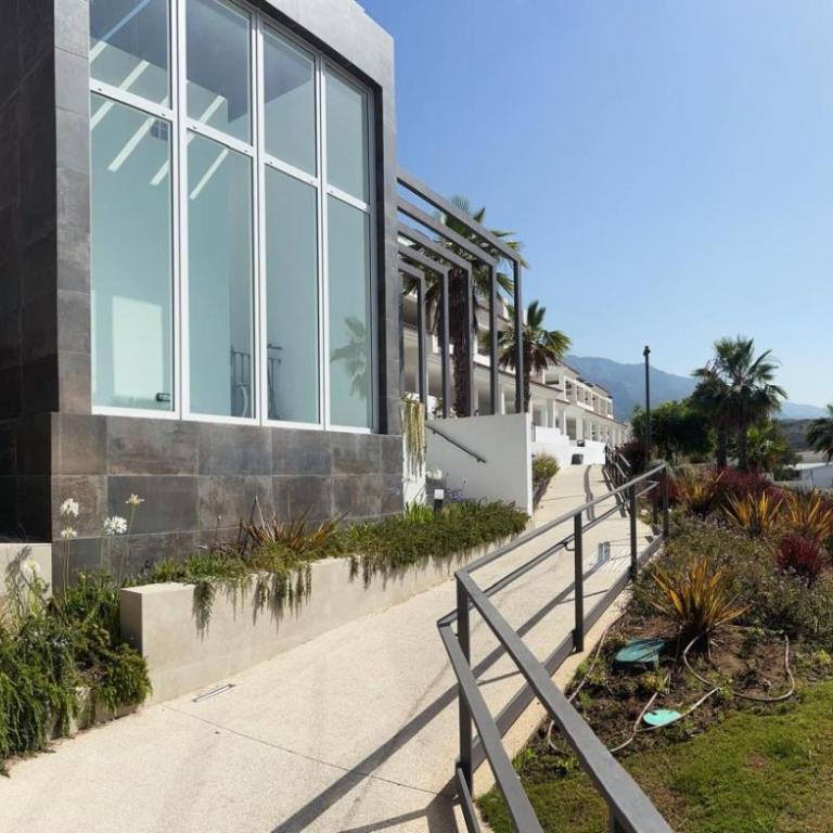 Apartamentos modernos cerca de Puerto Banus - Apartamento - Planta baja - 27