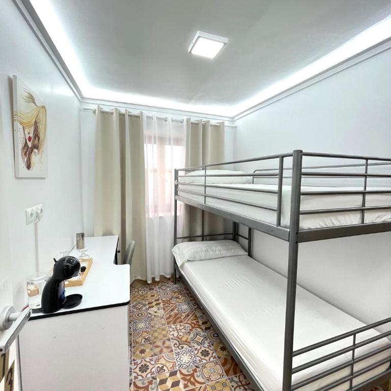 Boutique Galeon - Habitación Familiar Deluxe - 4