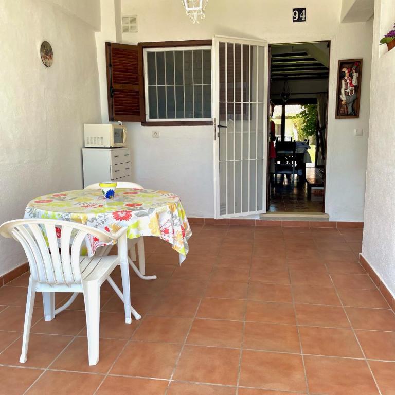 Adosado Urbanización Las Ranas Playa Els Molins Dénia - Casa de 3 dormitorios - 2