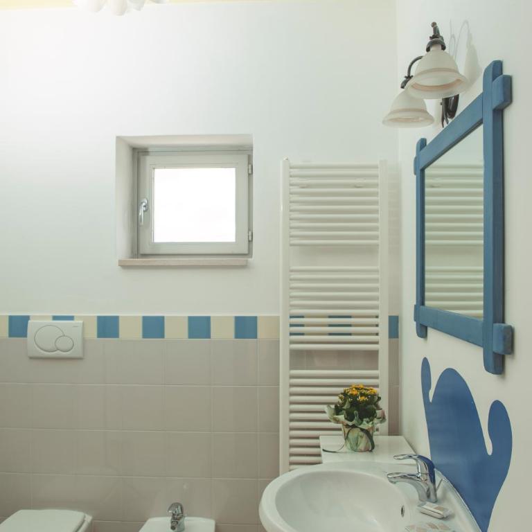 Agriturismo Masseria Calongo - Camera Matrimoniale con Balcone - 6