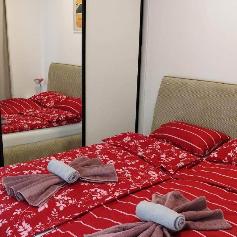 Royal Villa - HAWAII - Two-Bedroom Apartment - 13