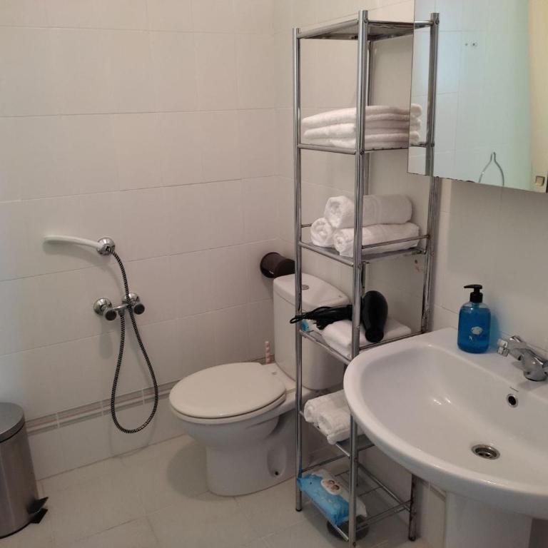 2 Bedrooms Sea View Apartment in Calahonda - Apartamento de 2 dormitorios con vistas al mar - 32