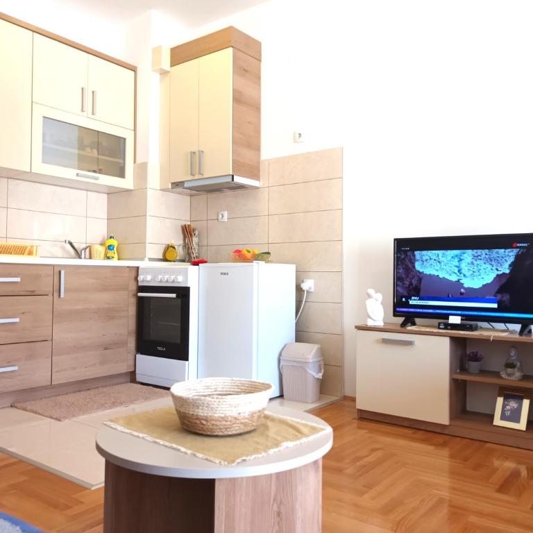 Lucky Charm studio apartment - Studio - 3
