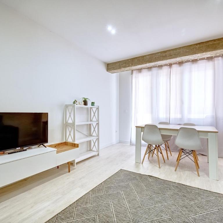Apartamento Las Terrazas del Ayuntamiento by Clabao - Apartamento de 3 dormitorios - 2