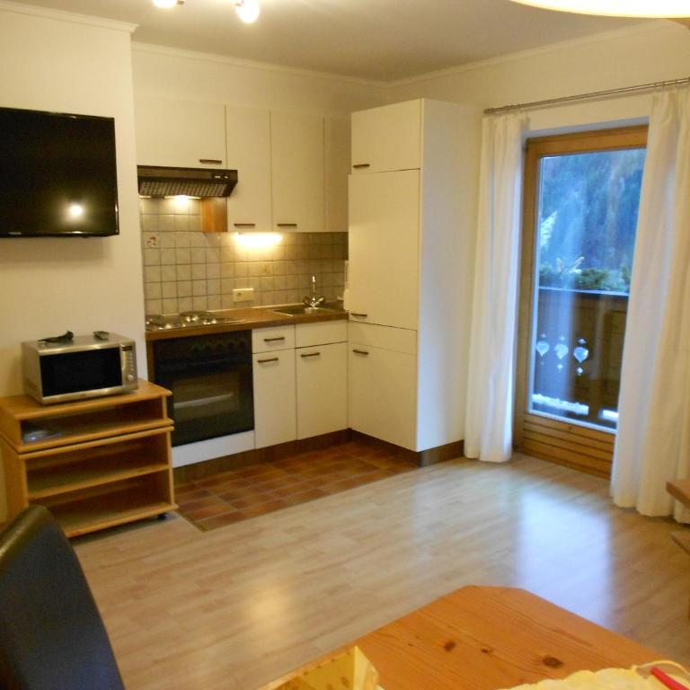 Gästehaus Holzer - Apartment mit 1 Schlafzimmer - 4