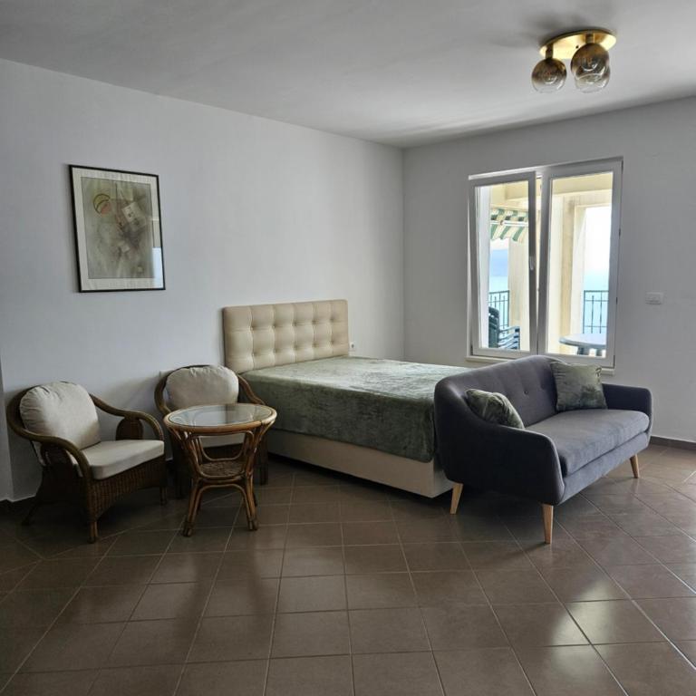 Bella vista - One-Bedroom Apartment - 4