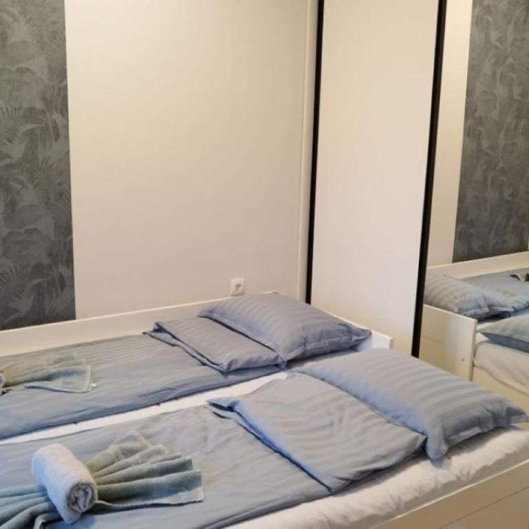Royal Villa - HAWAII - Two-Bedroom Apartment - 19