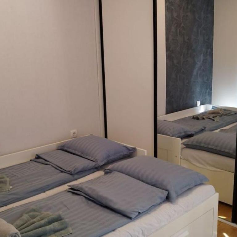 Royal Villa - HAWAII - Two-Bedroom Apartment - 20