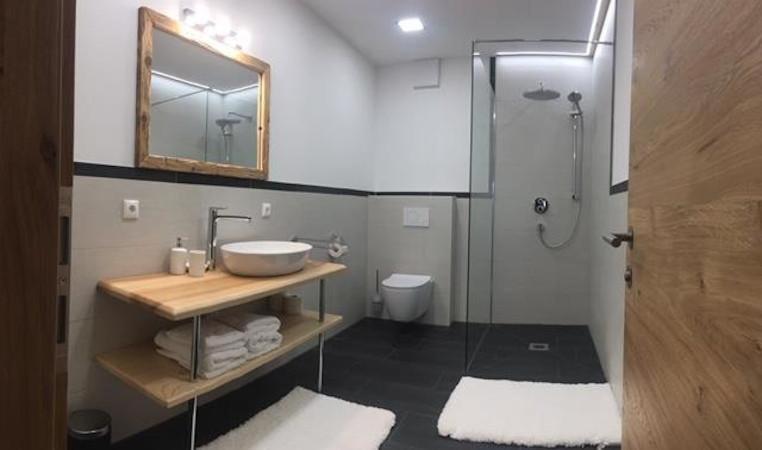 Haus Müller Eleonore - Doppelzimmer mit Dusche - 4