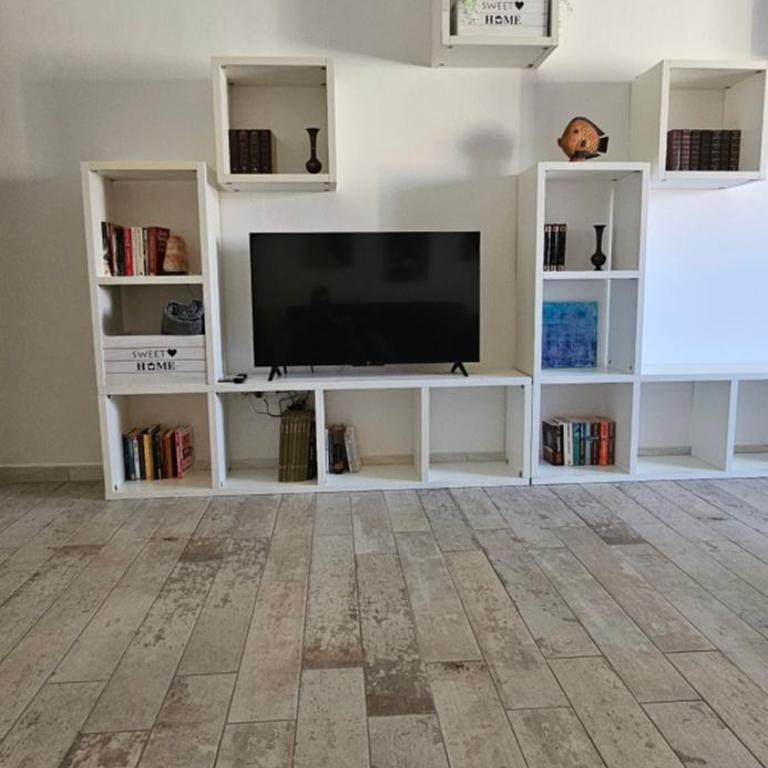 Casa Fiori - Appartamento con 1 Camera da Letto - 6