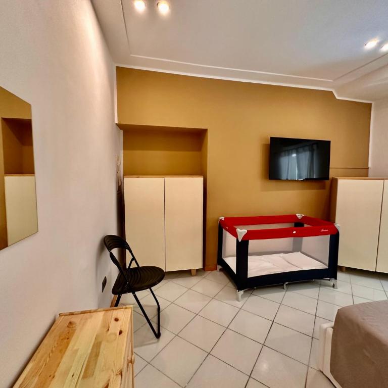 Mammina Home Chiatamone - Appartamento con 2 Camere da Letto - 33