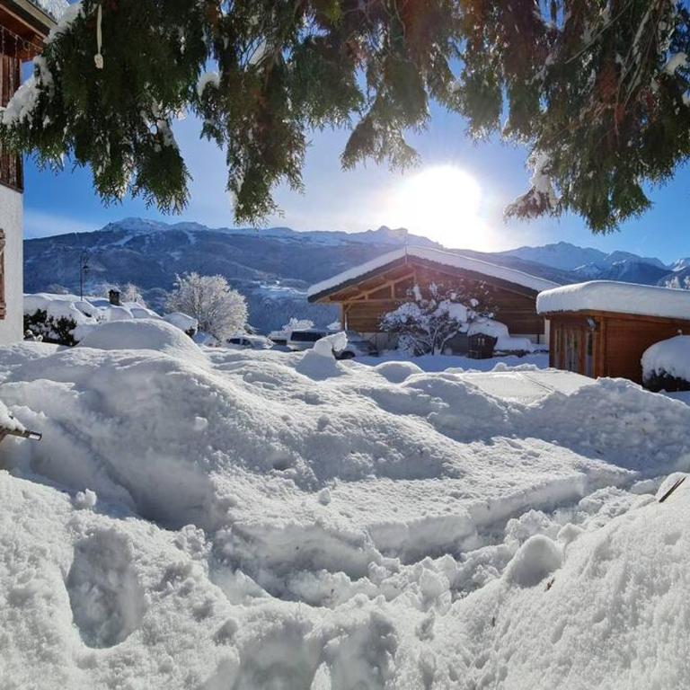 Entire Chalet Salamo 11 plus 1 Les Arcs Paradiski Jacuzzi - Chalet - 14