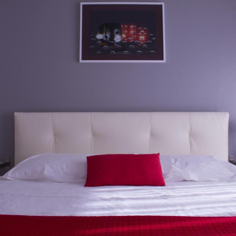 Domus Raffaello - Double Room - 19