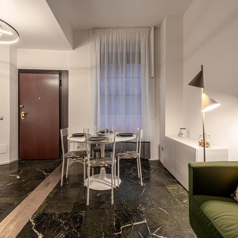 Duomo - Unione Charme Apartment - Appartamento con 2 Camere da Letto - 9