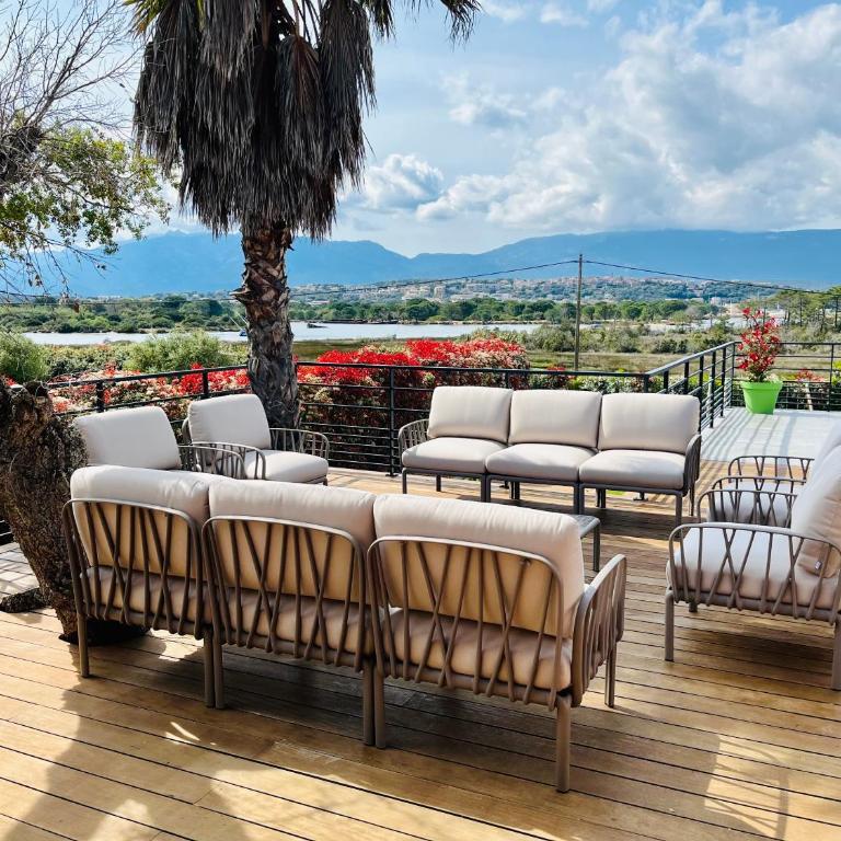 Superbe Villa 14 pers, vue mer et piscine chauffée - Villa - 30
