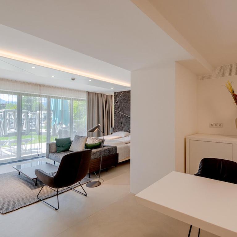 Boutiquehotel Wörthersee - Serviced Apartments - Suite mit Seeblick - 1